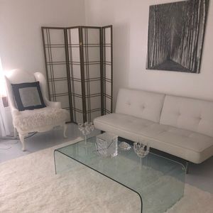 Meet your Posher, Lee